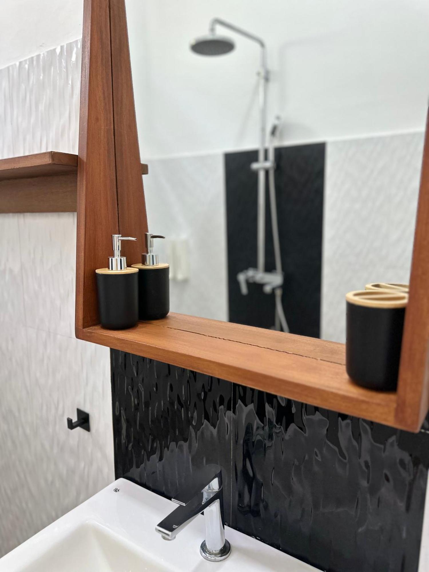 Santino Mirissa Bed & Breakfast エクステリア 写真