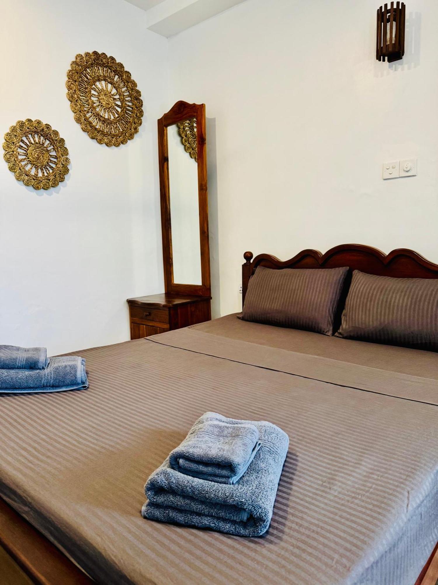 Santino Mirissa Bed & Breakfast エクステリア 写真